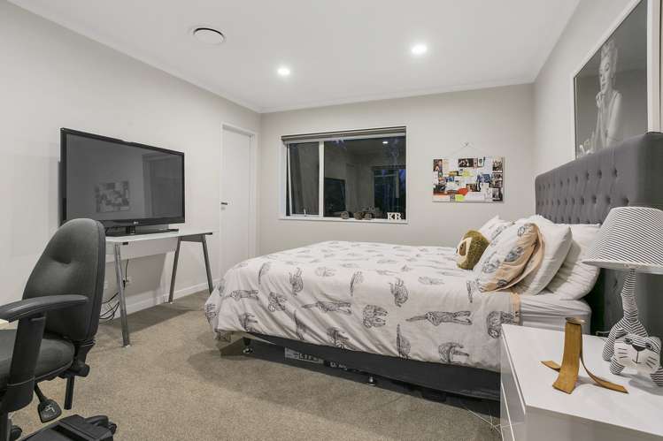 23 Blacks Road Greenhithe_12