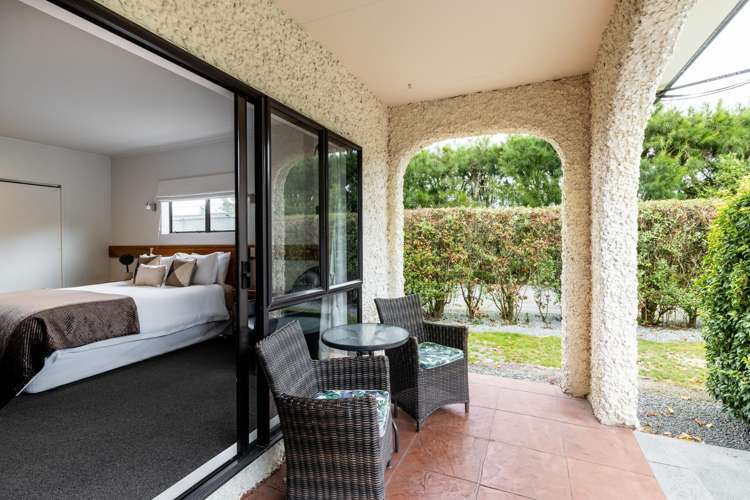 64 Parkhill Road Haumoana_24