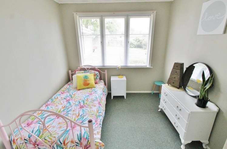 5 Charles Street Tokoroa_17