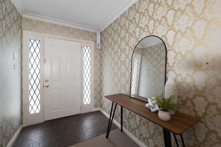 43 Churchill Avenue Allenton_4