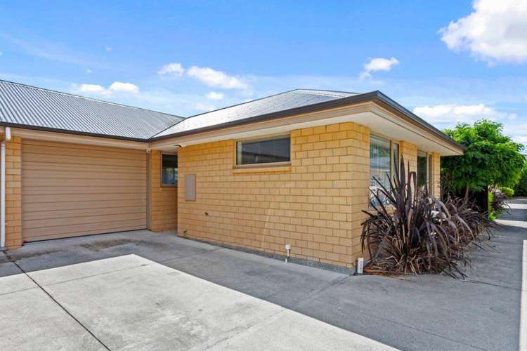 52 Thackeray Place Waltham_6