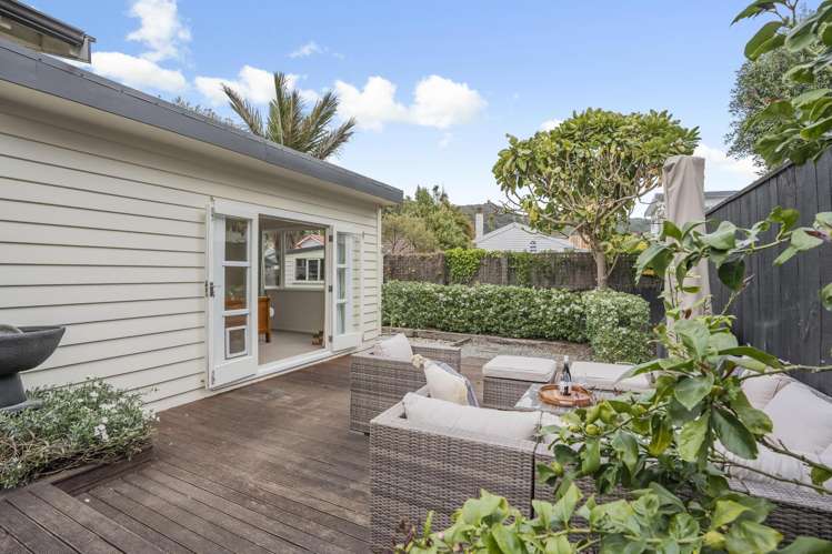 25 Hinau Street Eastbourne_17