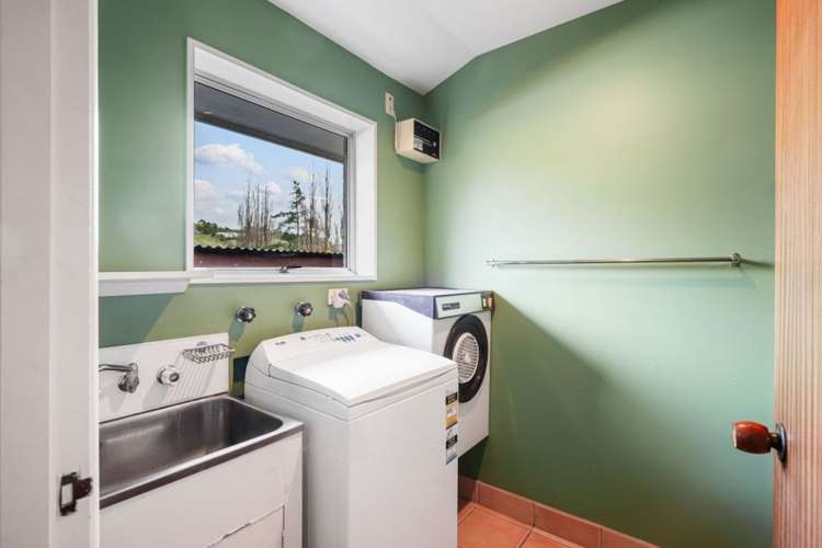 9 Bridgemere Lane Cracroft_14