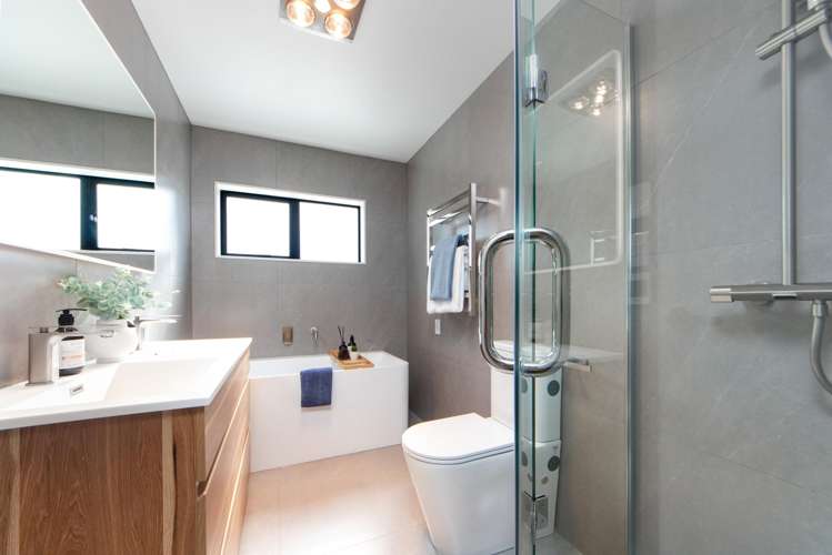 7A Hewlett Road Massey_9