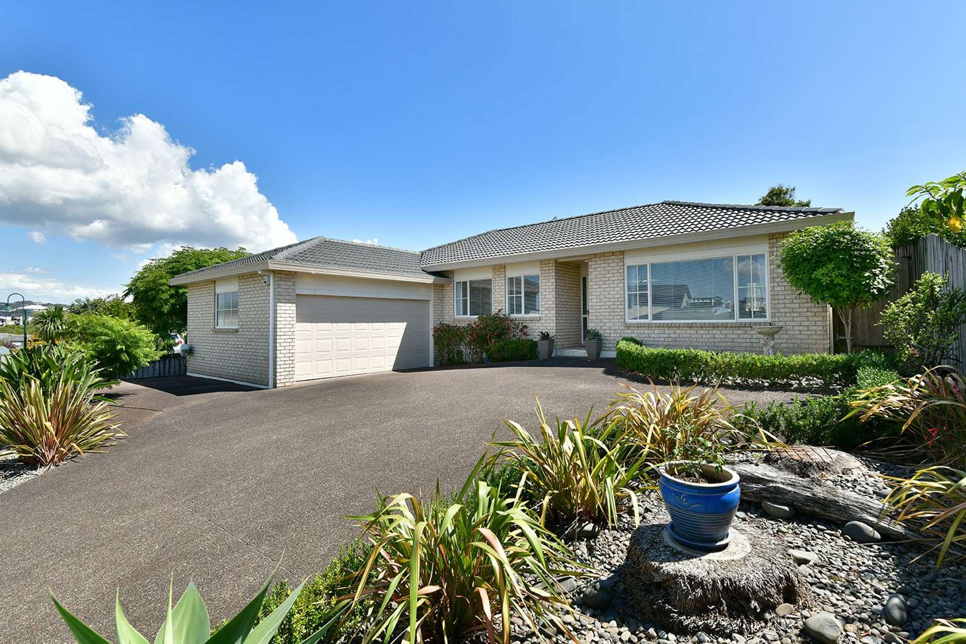 93 Tauranga Place Orewa_0