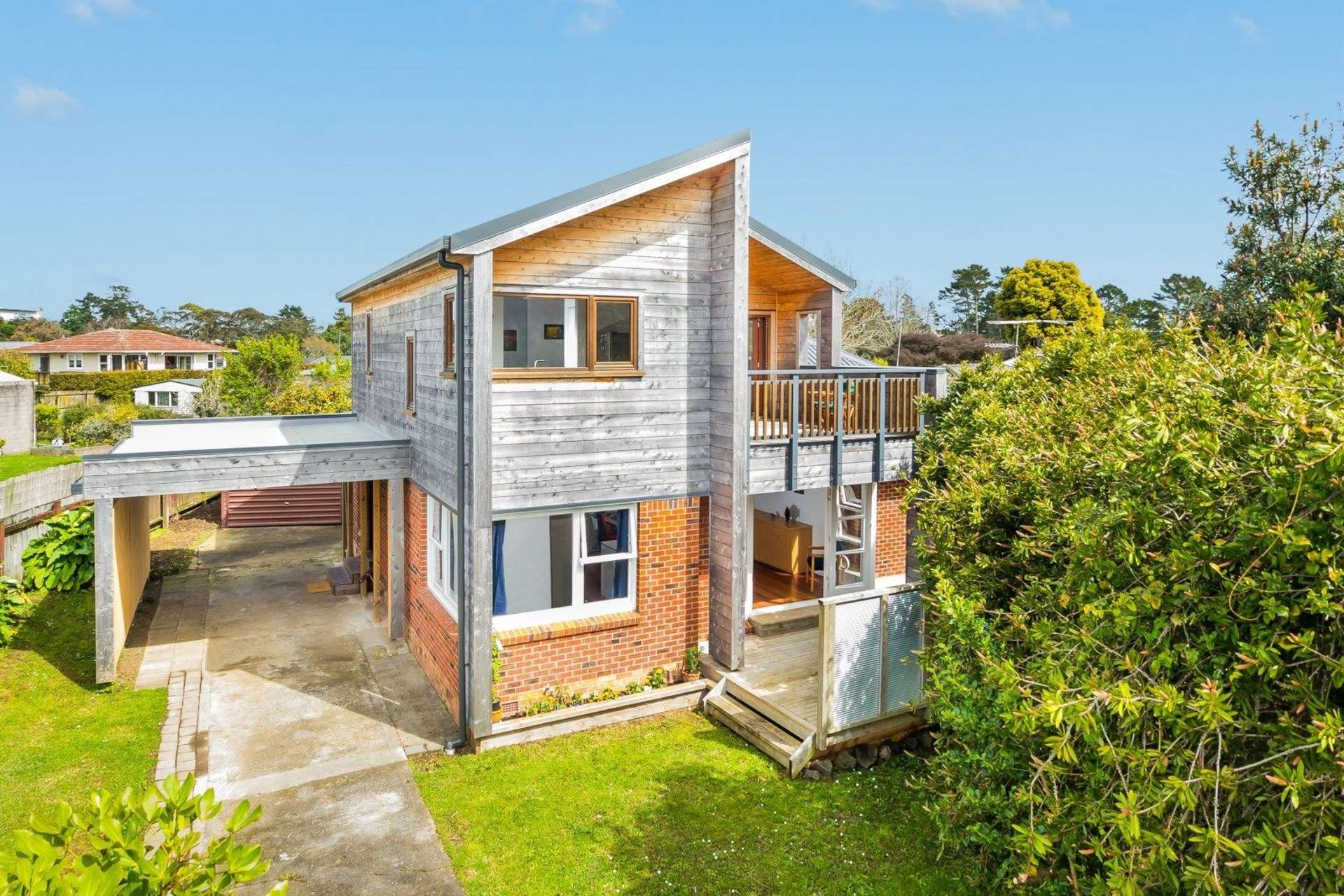 24 Crocombe Crescent Beach Haven_0