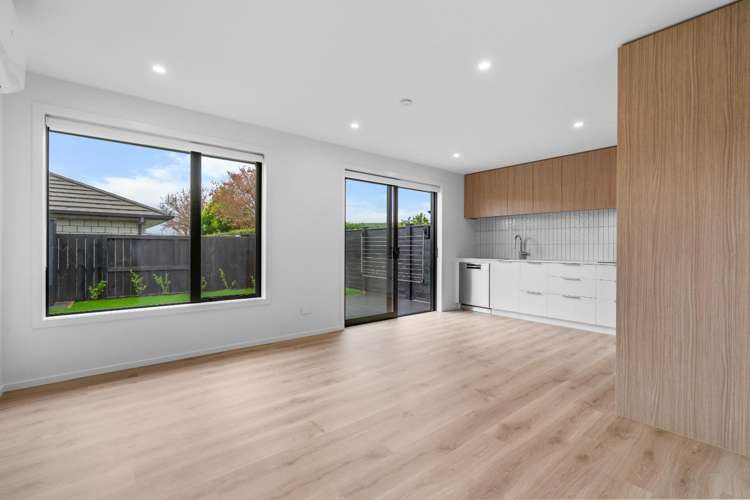2/25 Boyce Crescent_0
