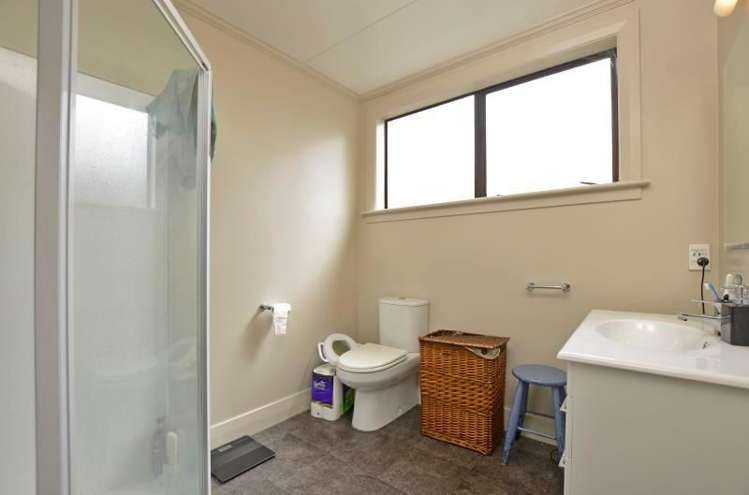 73 Main Road Fairfield_4