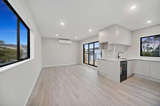 13d Windermere Crescent Blockhouse Bay_1