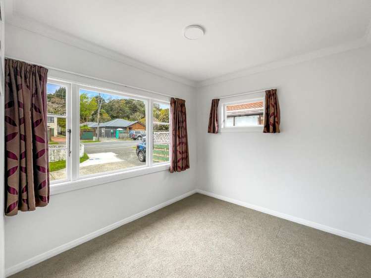 104 Stokes Valley Road 1350_9