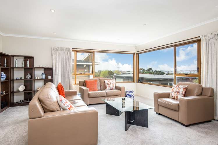 1/18 Holdaway Avenue Northcote_19