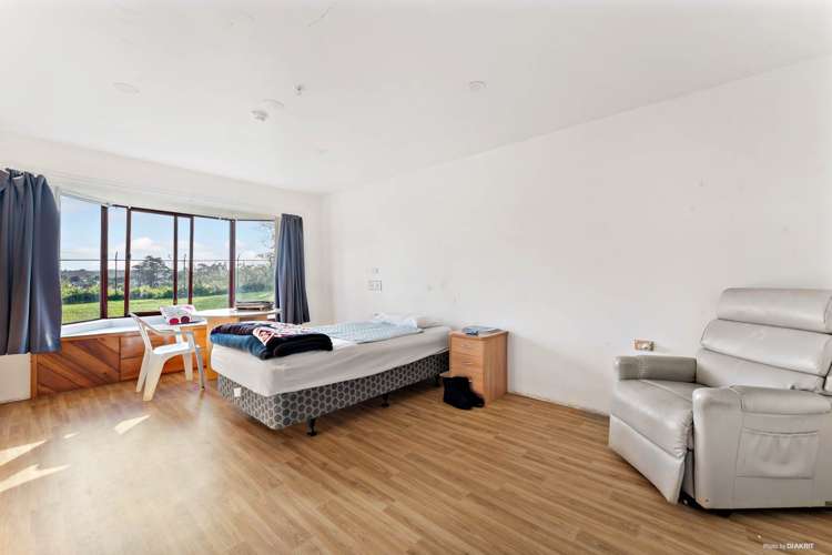 482 State Highway 16 Kumeu_26