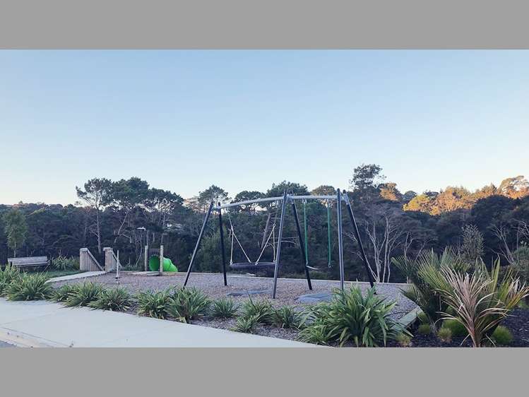 35 Waka Street 10863_9