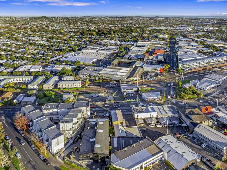 586-592 New North Road Morningside_15