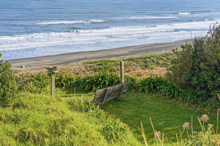 47 Longbeach Drive Castlecliff_12