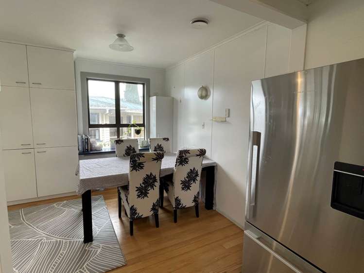 43 Clayton Avenue Otara_7