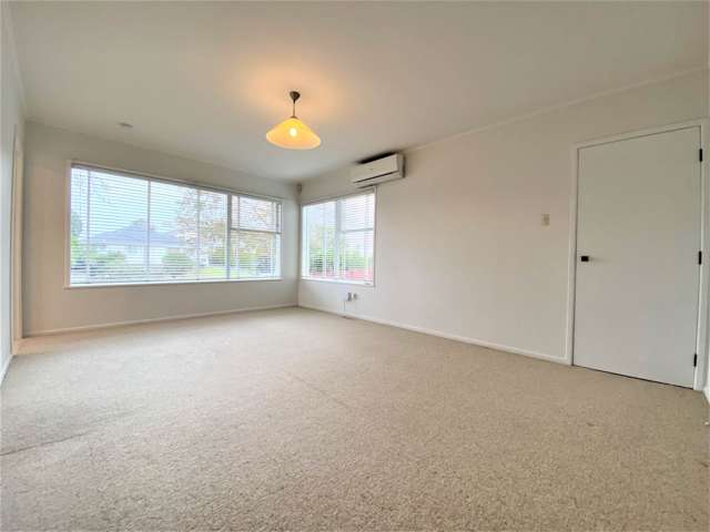 72 Divich Avenue Te Atatu South_1