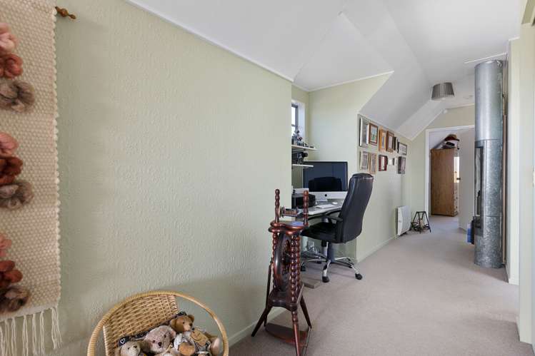 310 High Street South Carterton_12