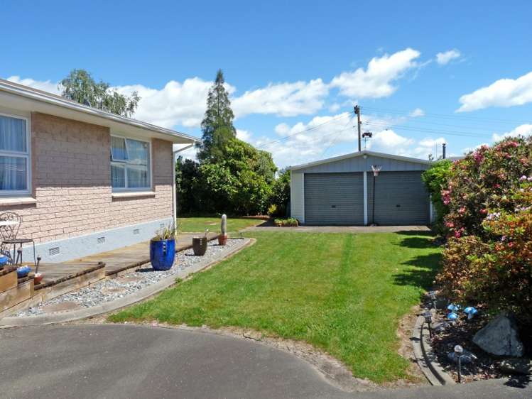 12 Reeves Street Stoke_16