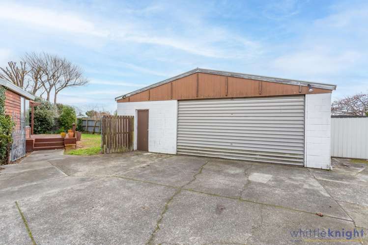 22 Geraldo Place Russley_8