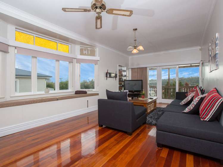 3 Lasque Place Glen Eden_1