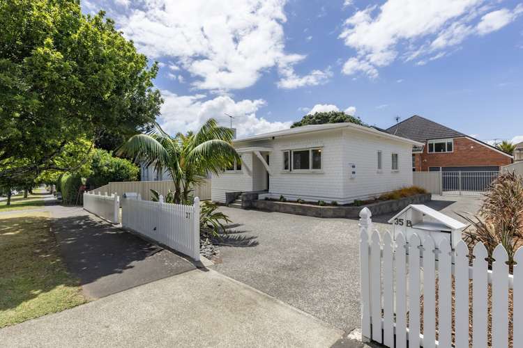 37 Woodward Road Mount Albert_1