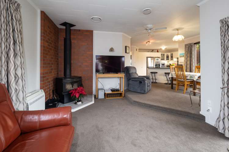 15 Churchill Avenue Allenton_7