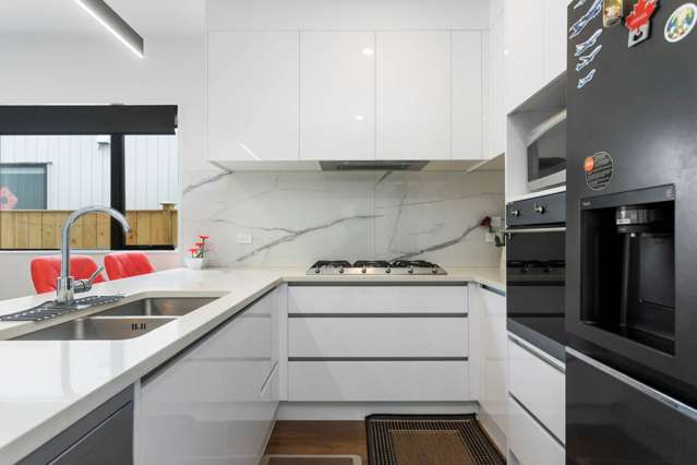 33 Hermitage Street Flat Bush_2