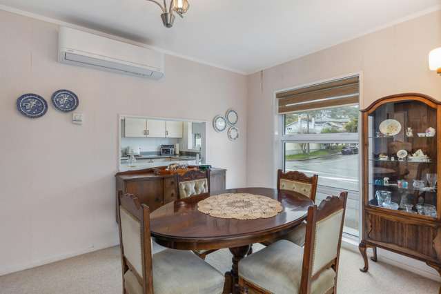 2/17 Lewer Street Karori_3