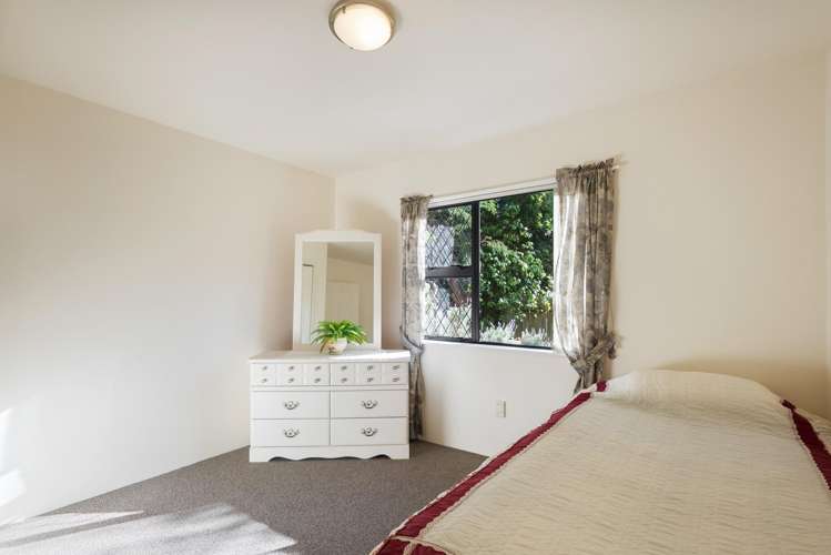 17 Charnwood Grove Waikanae_15