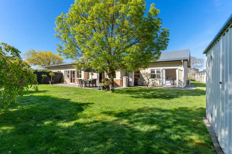 26 Deller Drive Carterton_22