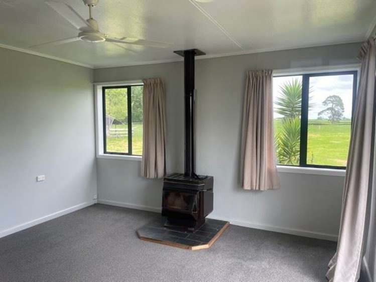 28 Brown Road Hauraki Surrounds_3