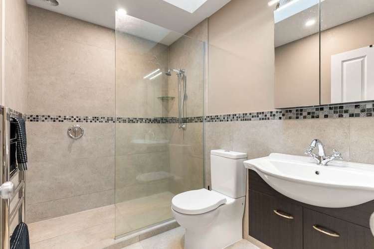 205 Shaw Road Titirangi_11