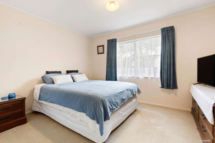 53 Athena Drive Totara Vale_6