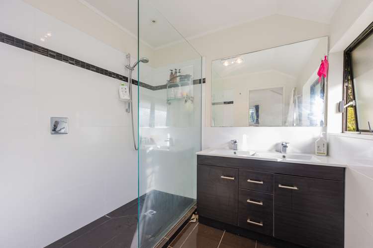 4/18 Waratah Street Birkenhead_12