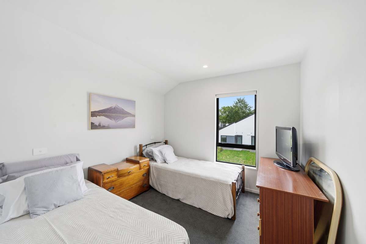 5/300 Fitzgerald Avenue_5