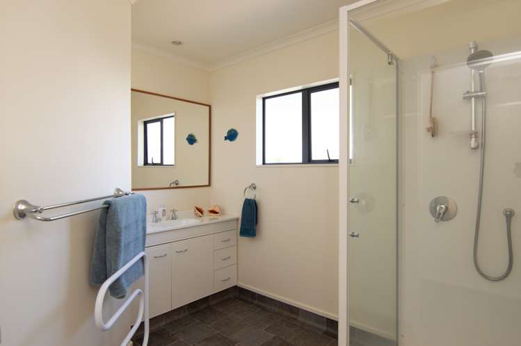 7 Astrid Court Awapuni_9