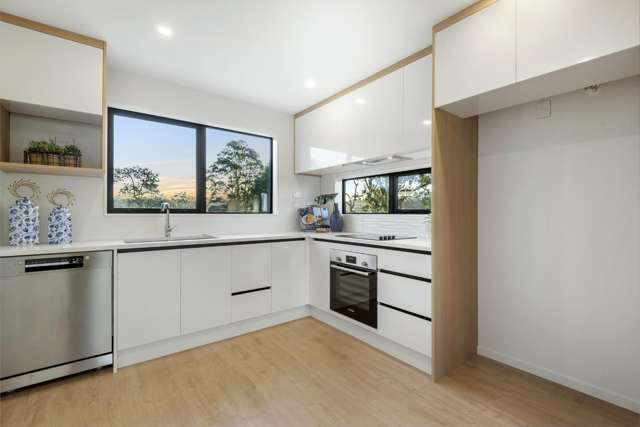 8/90 Stredwick Drive Torbay_4