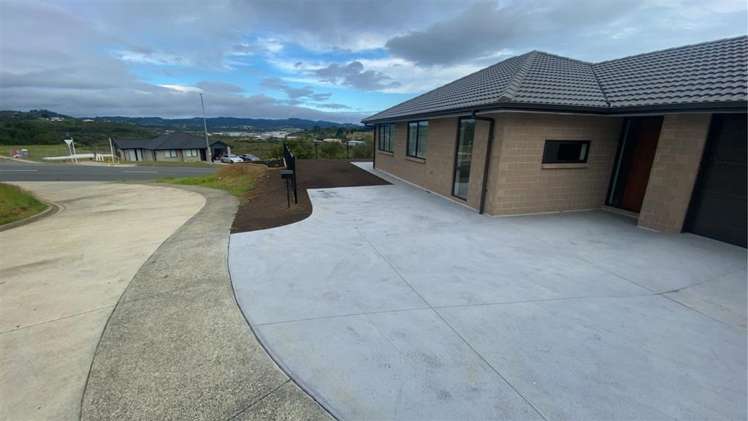 1 Arrondi Terrace, Kotata Heights 11622_2