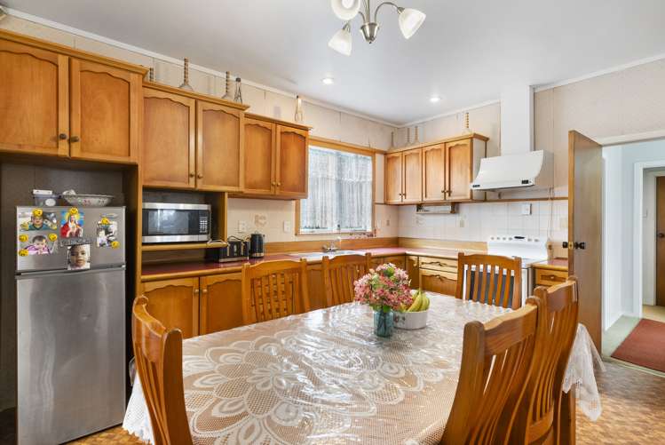 1/32 Tennessee Avenue Mangere East_9