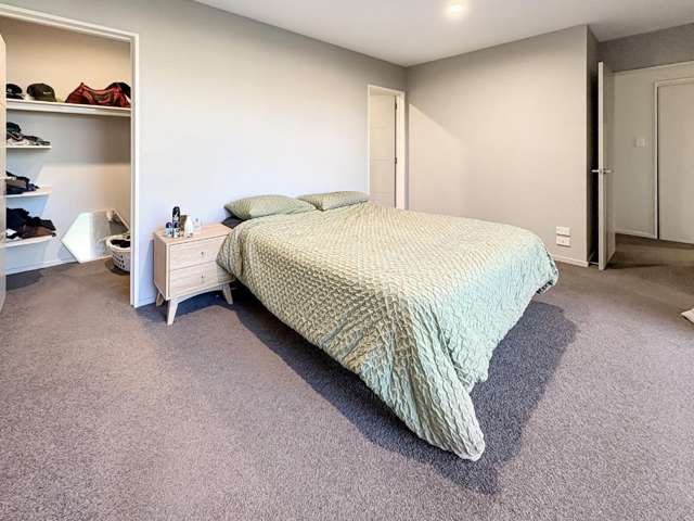 7 Farnborough Way 11103_4