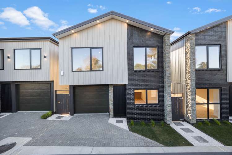 4/31 Akoranga Drive Northcote_2