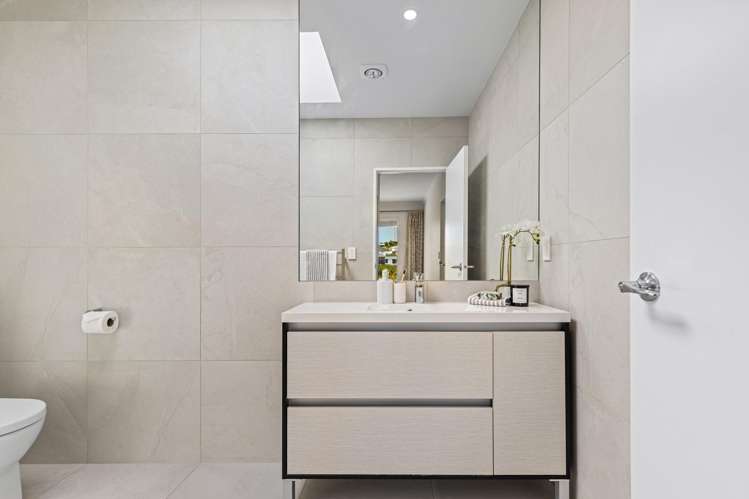 44 Owen Chapman Drive Red Beach_16