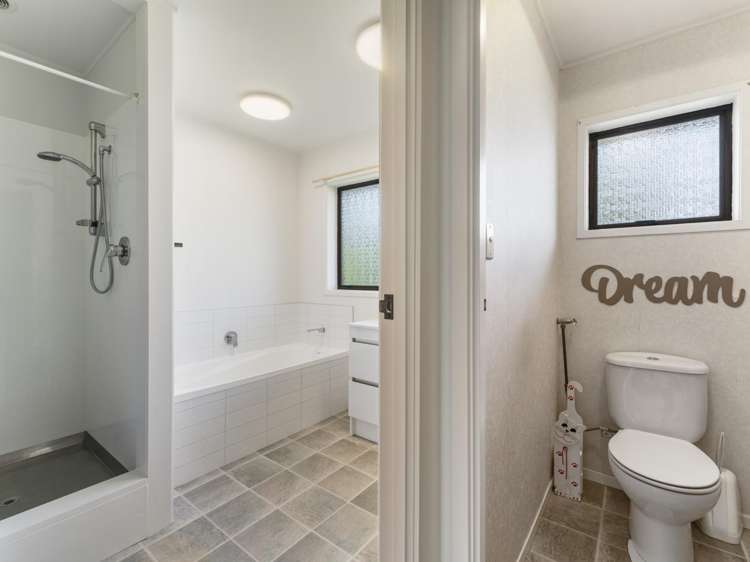 3 Kamulla Court Conifer Grove_11