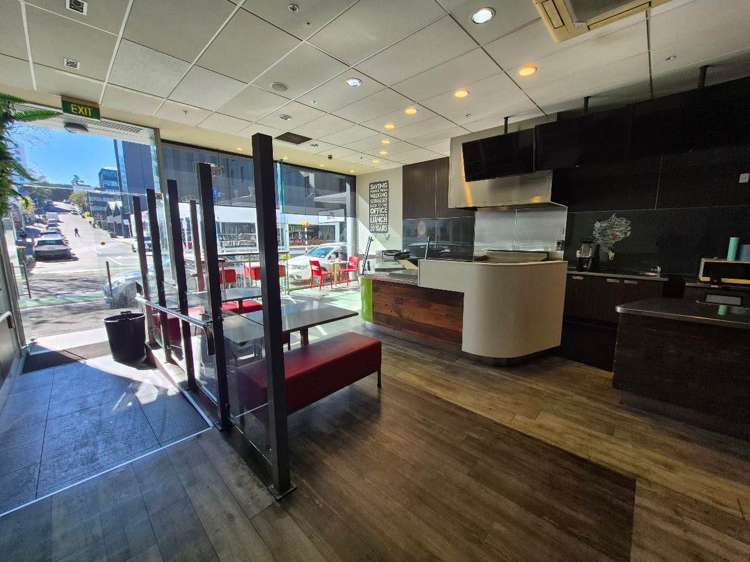 123 Carlton Gore Road Newmarket_3