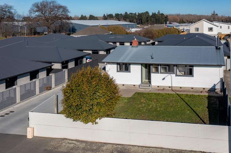 130 Kermode Street Ashburton_24