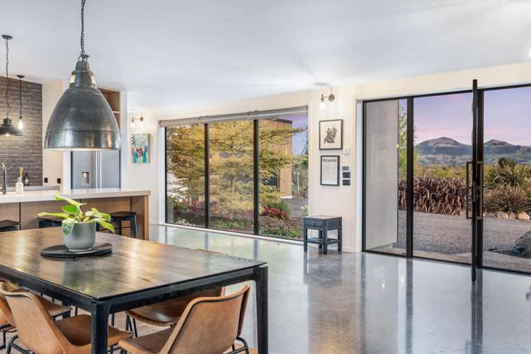 248 Tirohanga Road_5