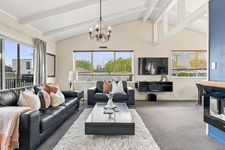 154 Mays Road St Albans_5
