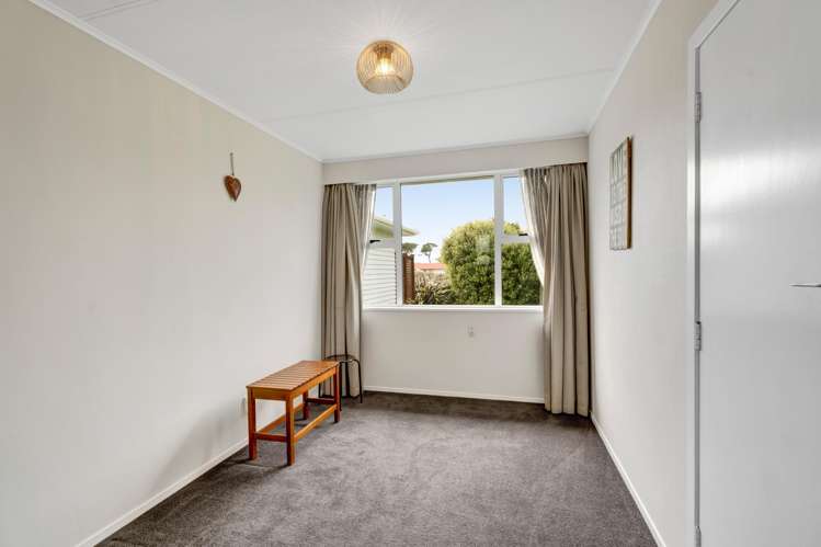 114 Fairfield Road Hawera_8