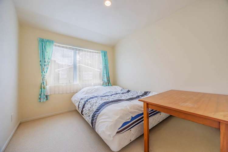 4/5 Kilham Avenue Northcote_9